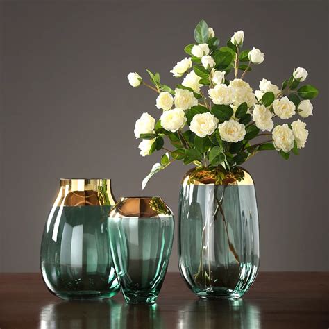 modern glass flower vases.